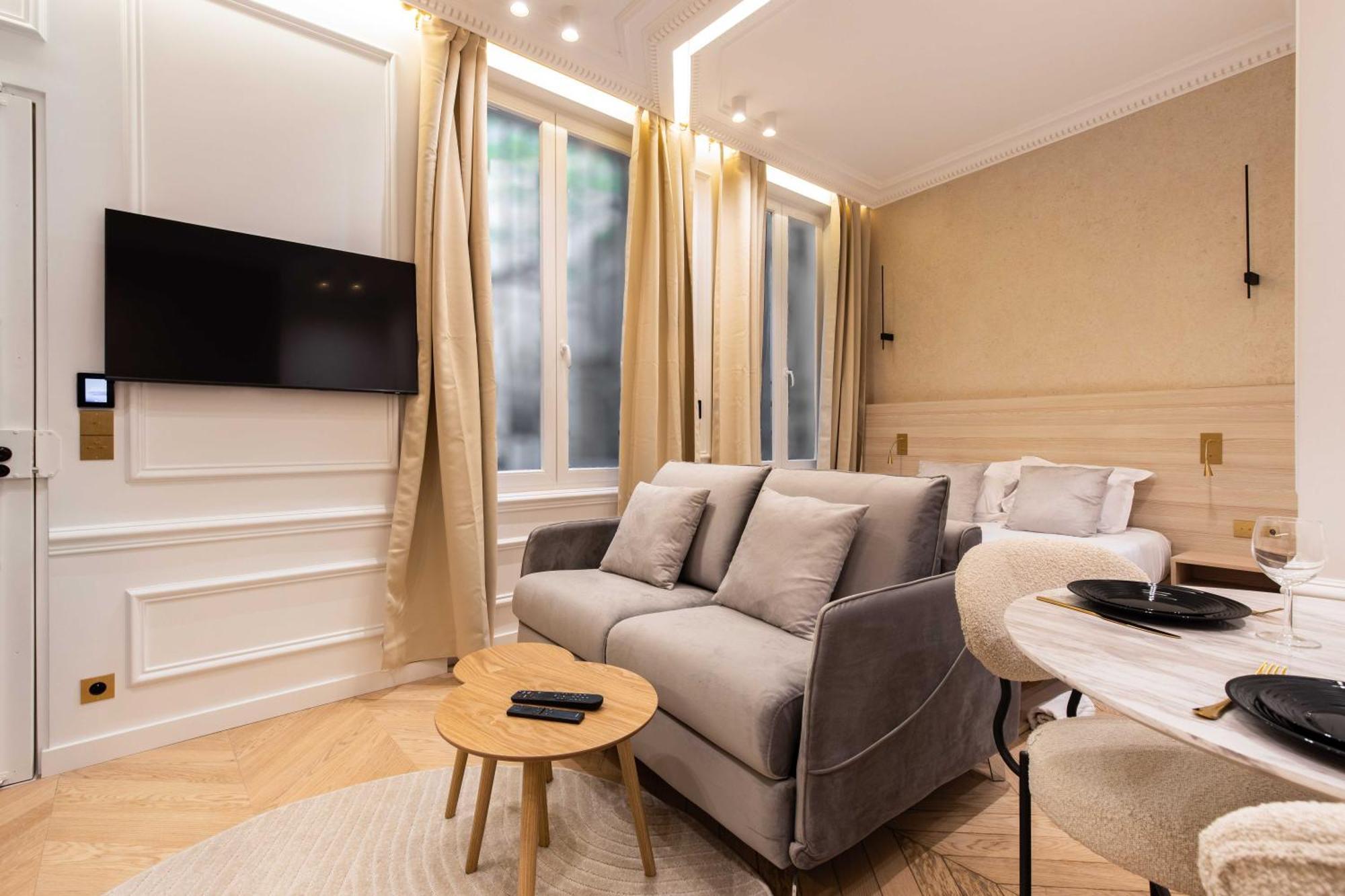 Apartment Modern Near Place De La Nation Paris